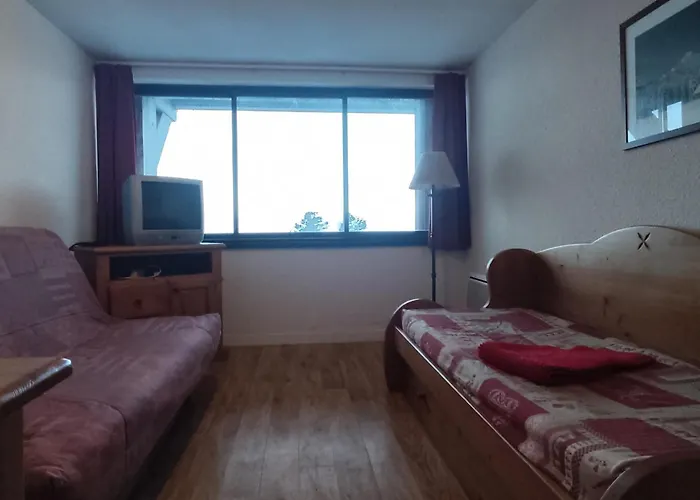 Appartement Reposant Nature, Super-besse, 3 Pers. - Fr-1-814-188